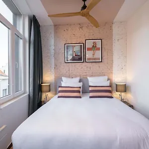 https://pink-pigeon.hotelsghent.com