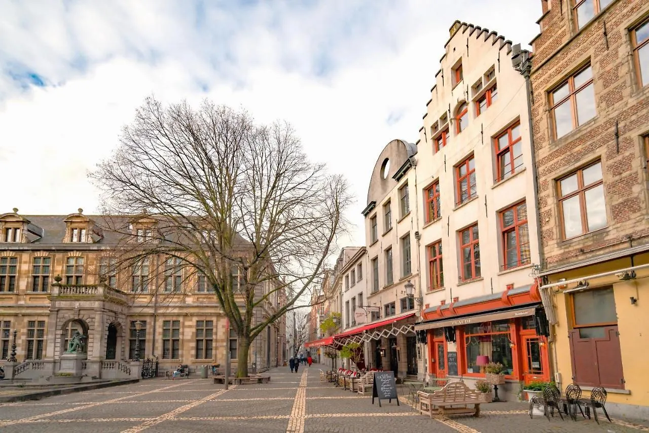 The Hendrik Square Apartments Anvers