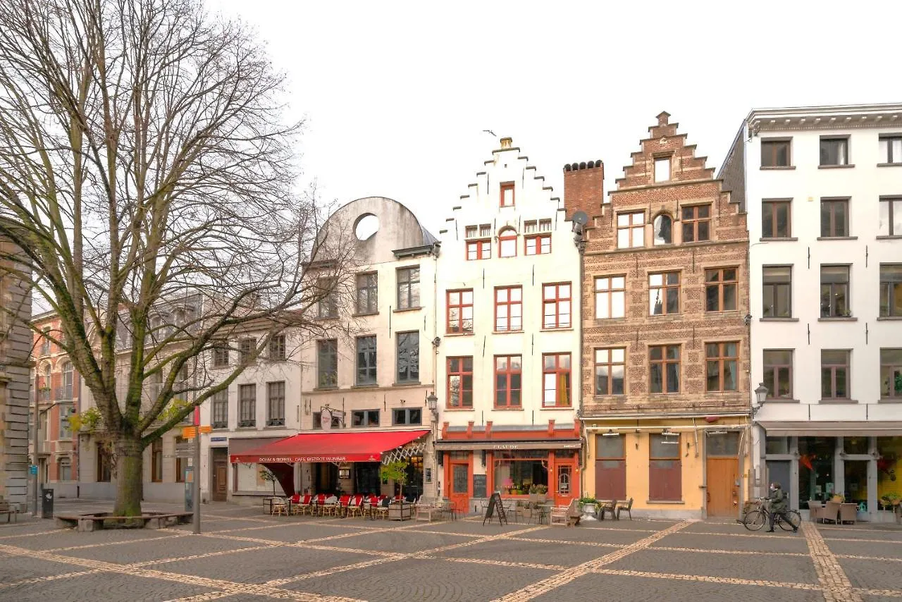 The Hendrik Square Apartments Antwerpen